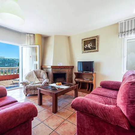 Torrequebrada Villa